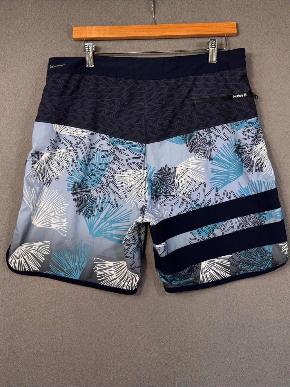 Hurley Hawaii Aloha Sig Zane Design Swim Board Trunks Blue Island Shorts, 32